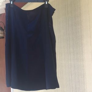 Isaac MizrahiTarget navy blue skirt 16